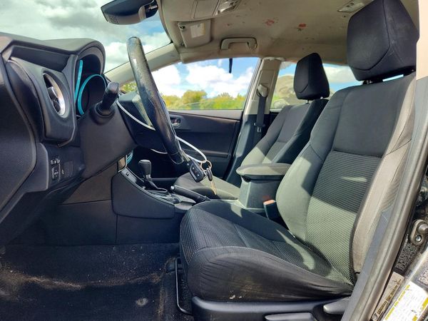 2018 TOYOTA COROLLA — DENT