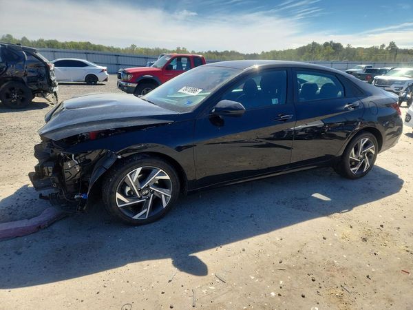 2025 HYUNDAI ELANTRA Blue, SEL Sport — Front 3/4
