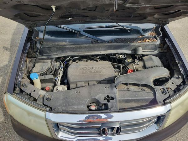 2014 HONDA PILOT LX — Engine bay