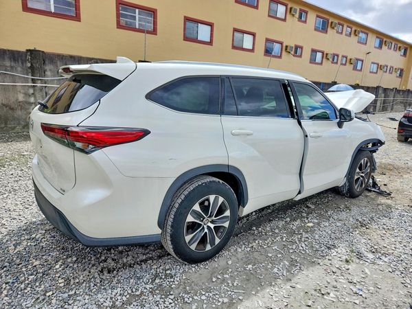 2020 TOYOTA HIGHLANDER XLE — PSRA