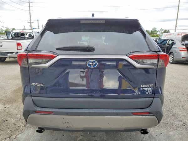 2022 TOYOTA RAV4 Limited — DIRR