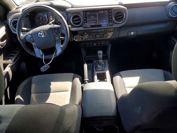 2023 TOYOTA TACOMA SR5 — CKPT