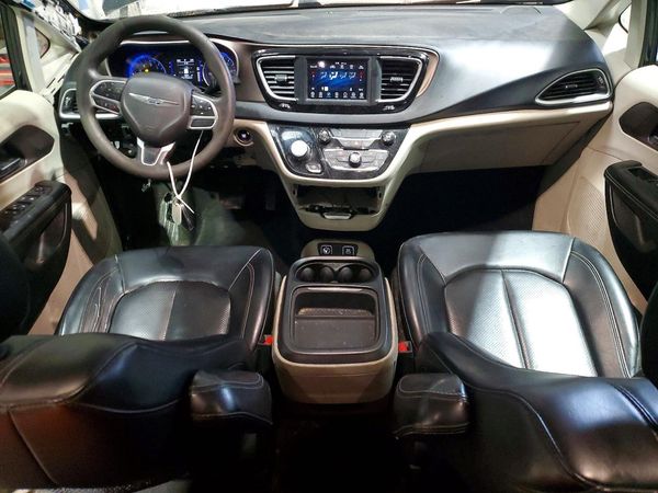 2021 CHRYSLER VOYAGER LXI — CKPT