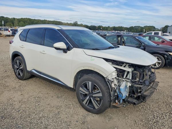 2023 NISSAN ROGUE SL — Passenger 3/4