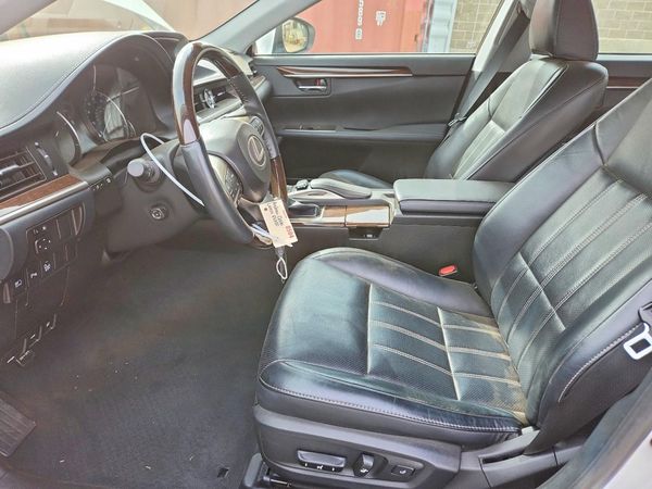 2018 LEXUS ES350 350 — DENT