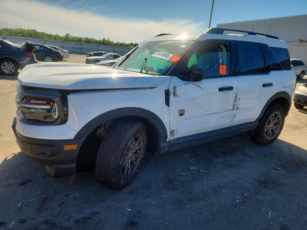 2023 FORD BRONCO Big Bend — Front 3/4