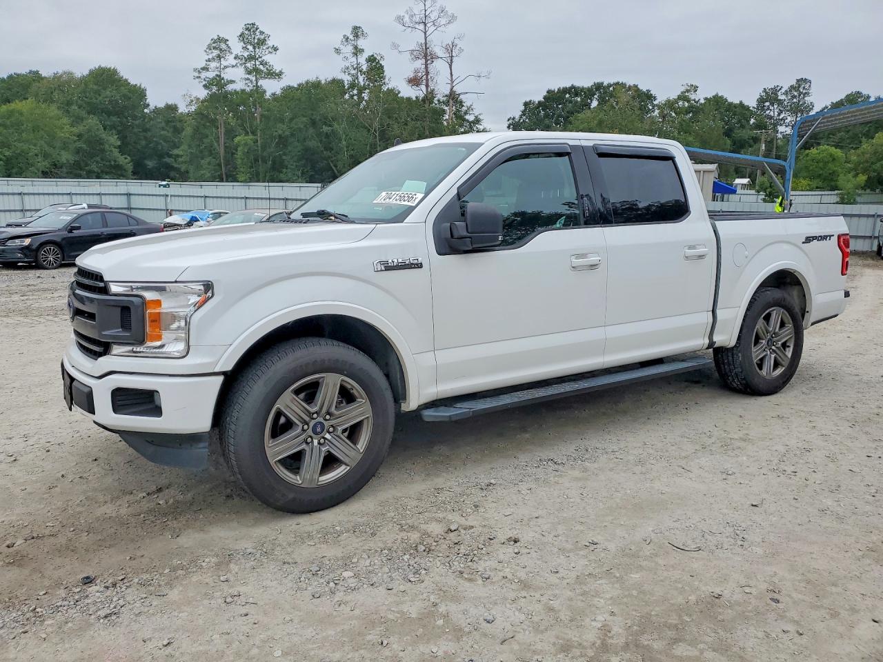 2019 FORD F150 — Front 3/4