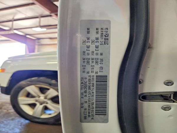 2017 JEEP PATRIOT Latitude — VINS