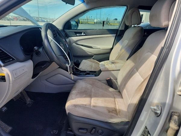 2016 HYUNDAI TUCSON — DENT
