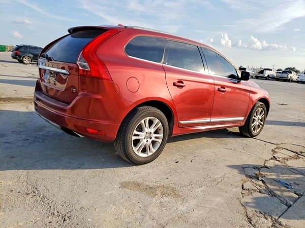 2015 VOLVO XC60 Premier (non R design) — PSRA