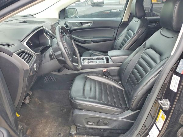 2021 FORD EDGE SEL — DENT