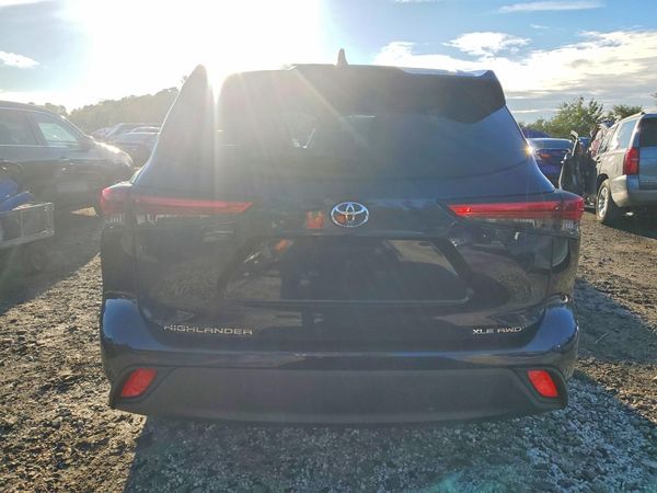 2021 TOYOTA HIGHLANDER XLE — DIRR
