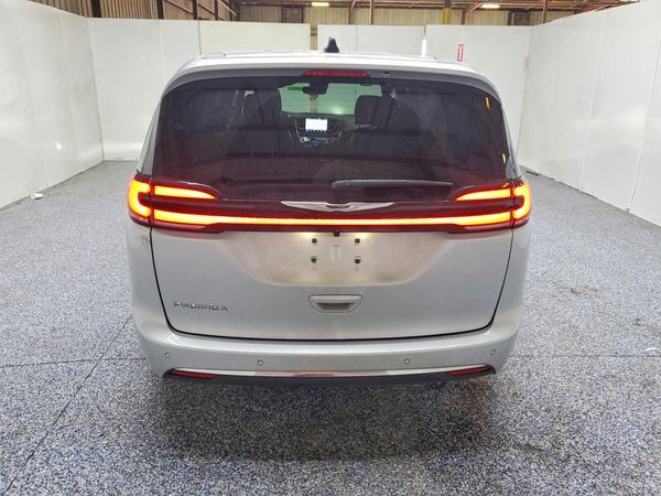 2026 CHRYSLER PACIFICA Select — DIRR