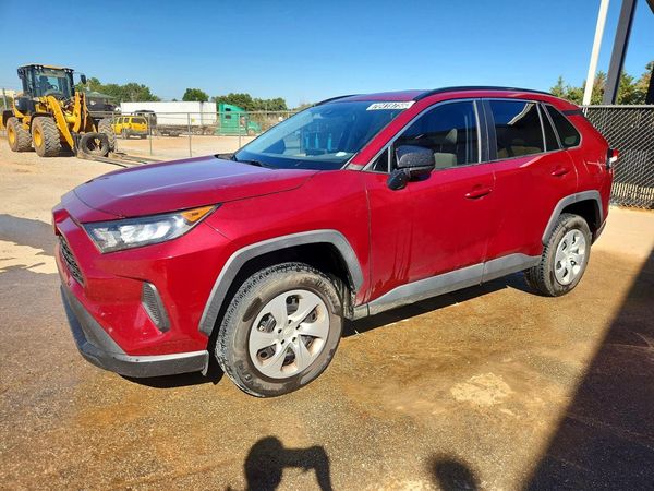 2019 TOYOTA RAV4 — DSFA — Front 3/4