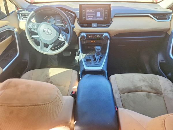 2019 TOYOTA RAV4 LE — CKPT