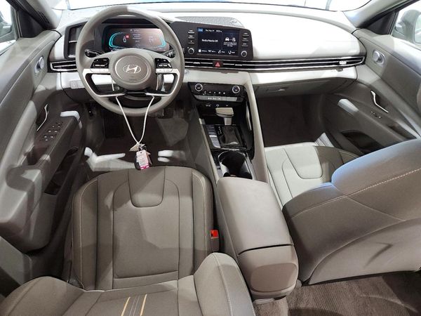 2025 HYUNDAI ELANTRA Blue, SEL Sport — CKPT