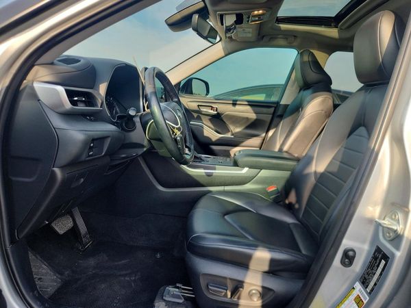 2021 TOYOTA HIGHLANDER XLE — DENT