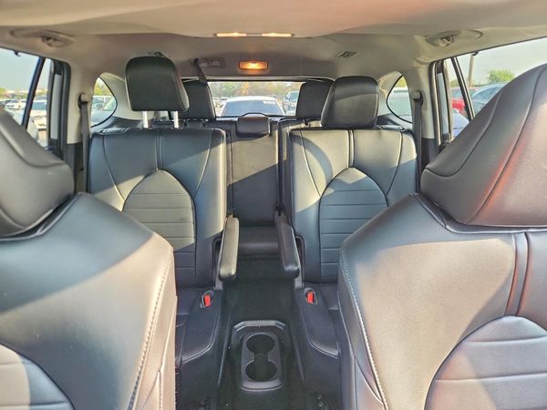 2021 TOYOTA HIGHLANDER XLE — SUVN