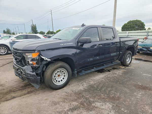 2022 CHEVROLET SILVERADO Custom — Front 3/4