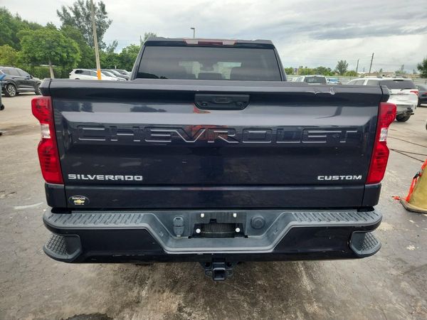 2022 CHEVROLET SILVERADO Custom — DIRR