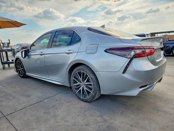 2021 TOYOTA CAMRY SE + Convenient Pkg — DSRA