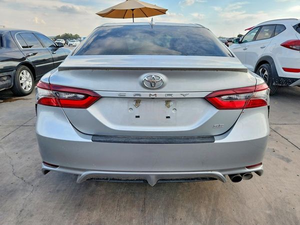 2021 TOYOTA CAMRY SE + Convenient Pkg — DIRR