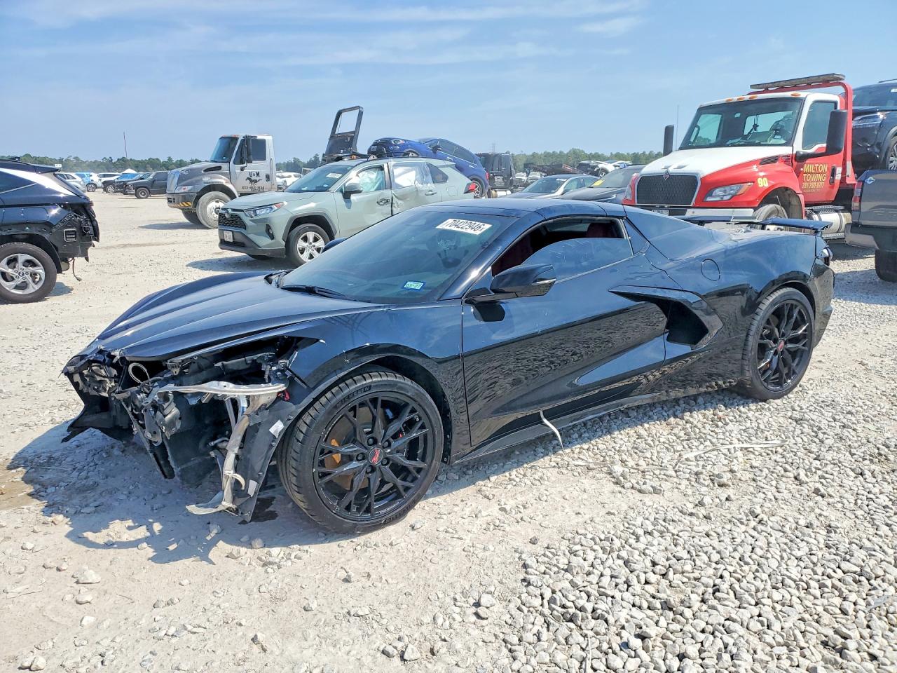 2025 CHEVROLET CORVETTE Preferred 2LT — Front 3/4