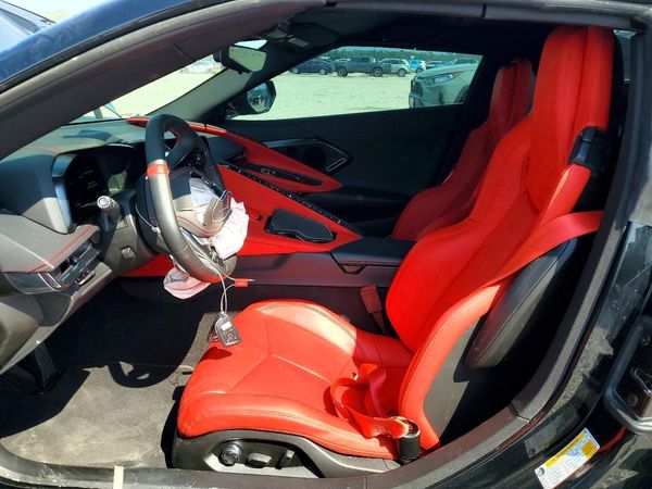 2025 CHEVROLET CORVETTE Preferred 2LT — DENT