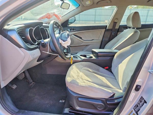 2014 KIA OPTIMA 2.4 LX STD/Conv — DENT