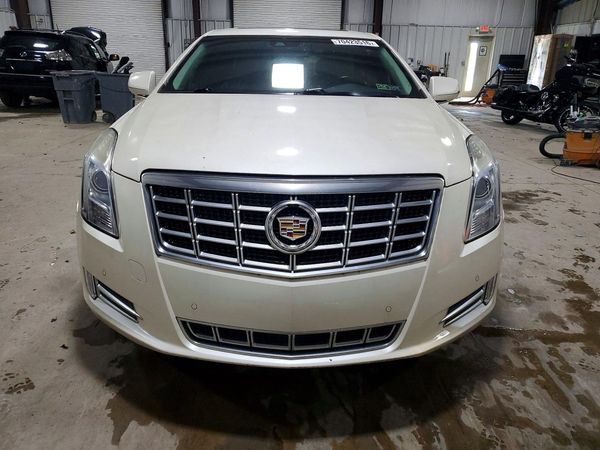 2013 CADILLAC XTS Luxury — DIRF