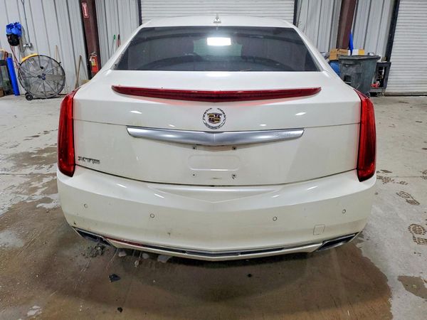 2013 CADILLAC XTS Luxury — DIRR