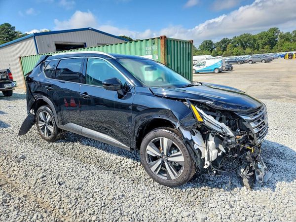 2026 NISSAN ROGUE SL — Passenger 3/4