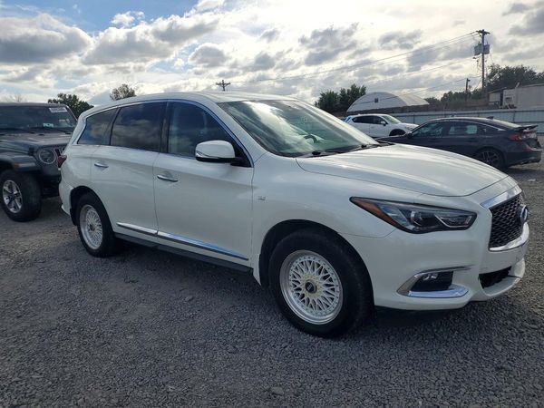 2017 INFINITI QX60 — Passenger 3/4