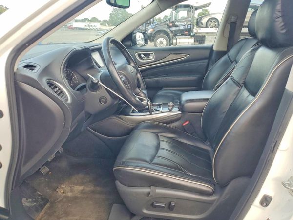 2017 INFINITI QX60 — DENT