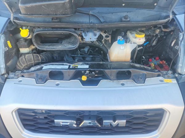 2020 RAM PROMASTER 3500 VF — Engine bay