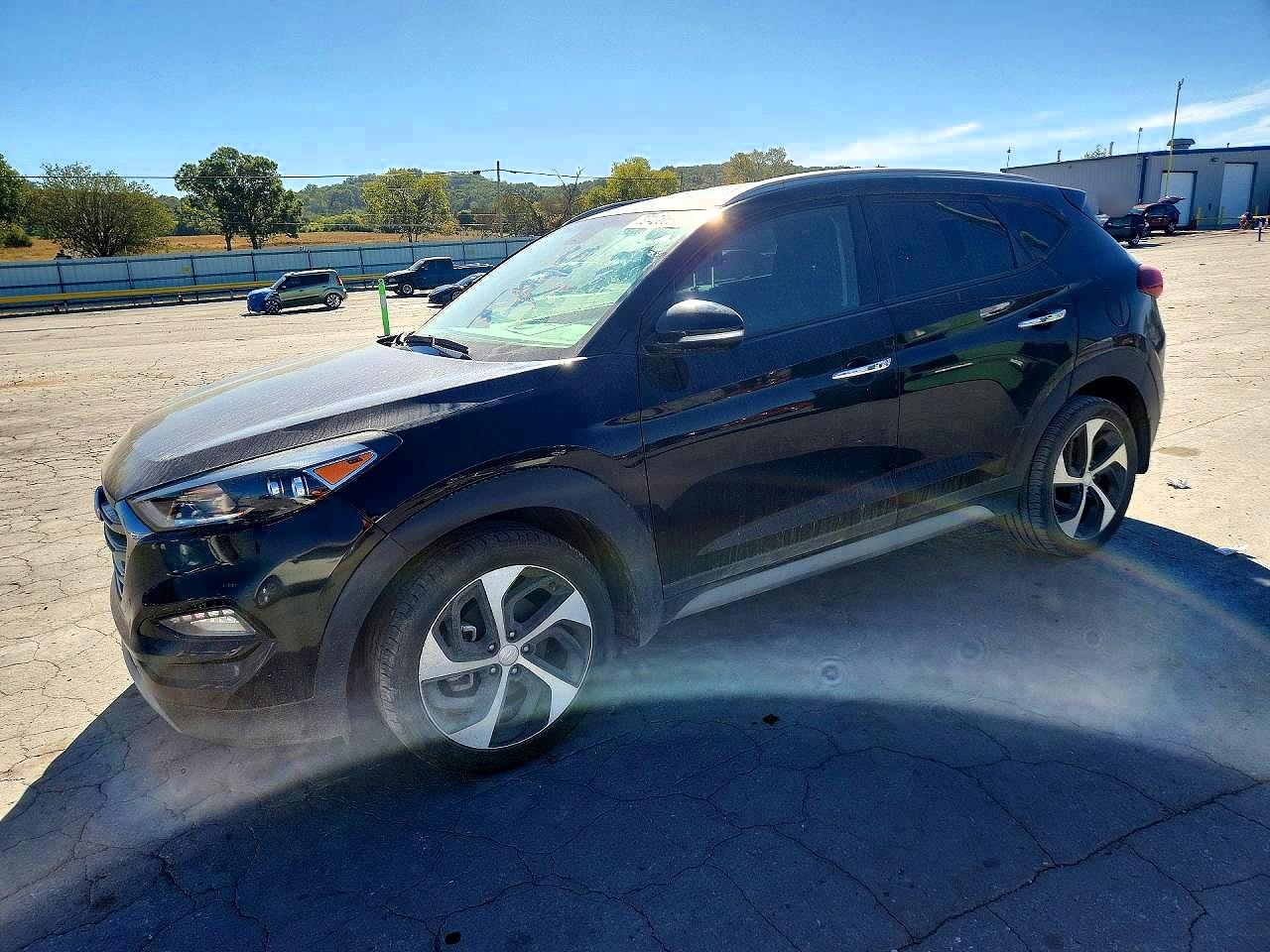2018 HYUNDAI TUCSON — Front 3/4