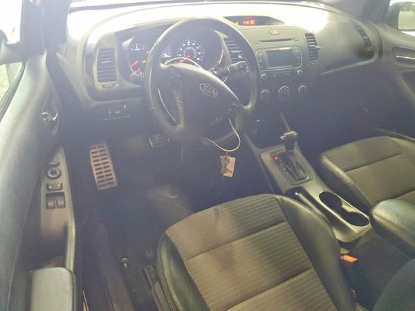 2015 KIA FORTE KOUP TOP (High) — CKPT