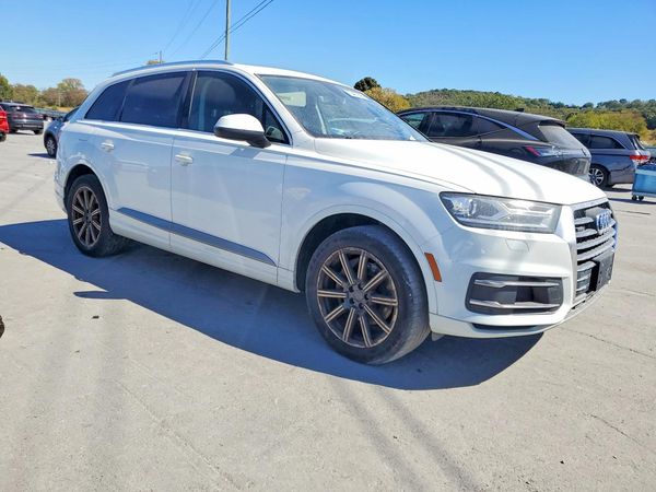 2017 AUDI Q7 quattro Premium Plus — Passenger 3/4