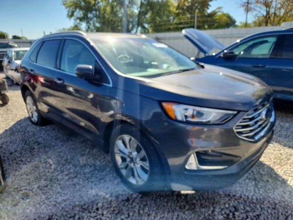 2020 FORD EDGE Titanium — Passenger 3/4