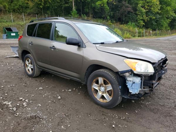 2012 TOYOTA RAV4 Standard — Passenger 3/4