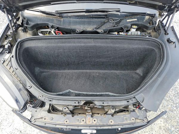 2018 TESLA MODEL X — Engine bay