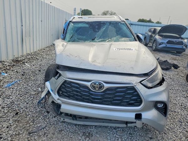 2022 TOYOTA HIGHLANDER XLE — DIRF