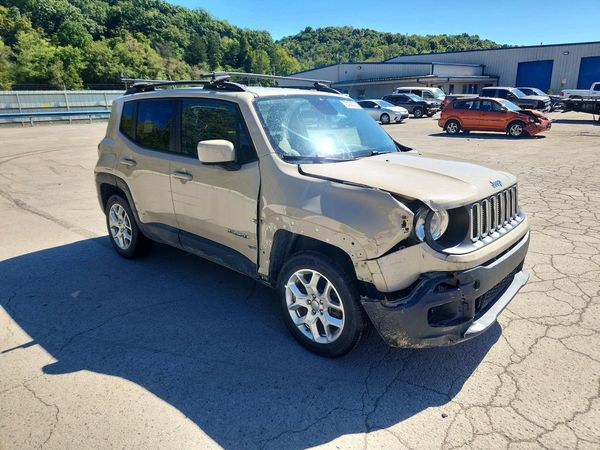 2016 JEEP RENEGADE — Passenger 3/4