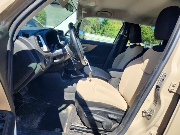 2016 JEEP RENEGADE — DENT