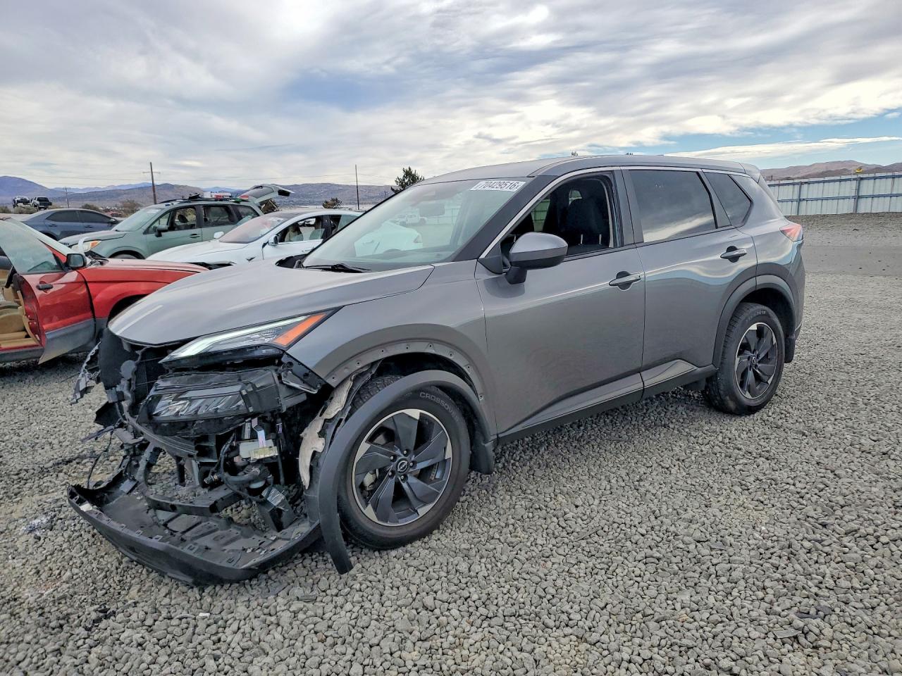 2024 NISSAN ROGUE SV — Front 3/4