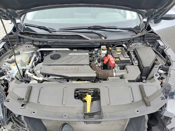 2024 NISSAN ROGUE SV — Engine bay