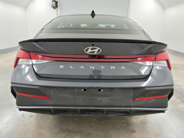 2026 HYUNDAI ELANTRA — DIRR