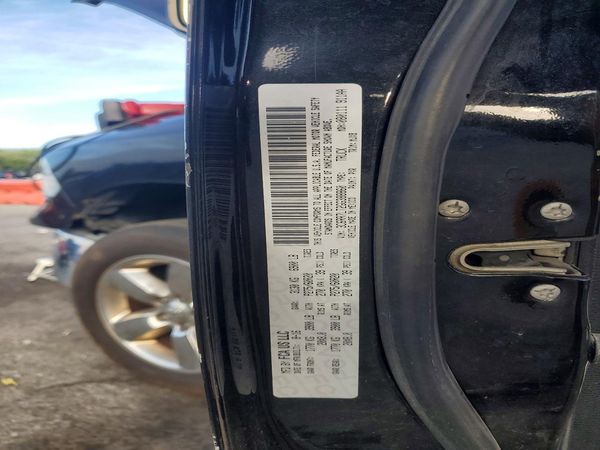 2016 RAM 1500 — VINS