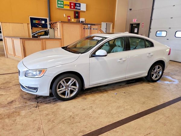 2015 VOLVO S60 — DSFA — Front 3/4
