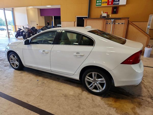 2015 VOLVO S60 Premier (non R design) — DSRA